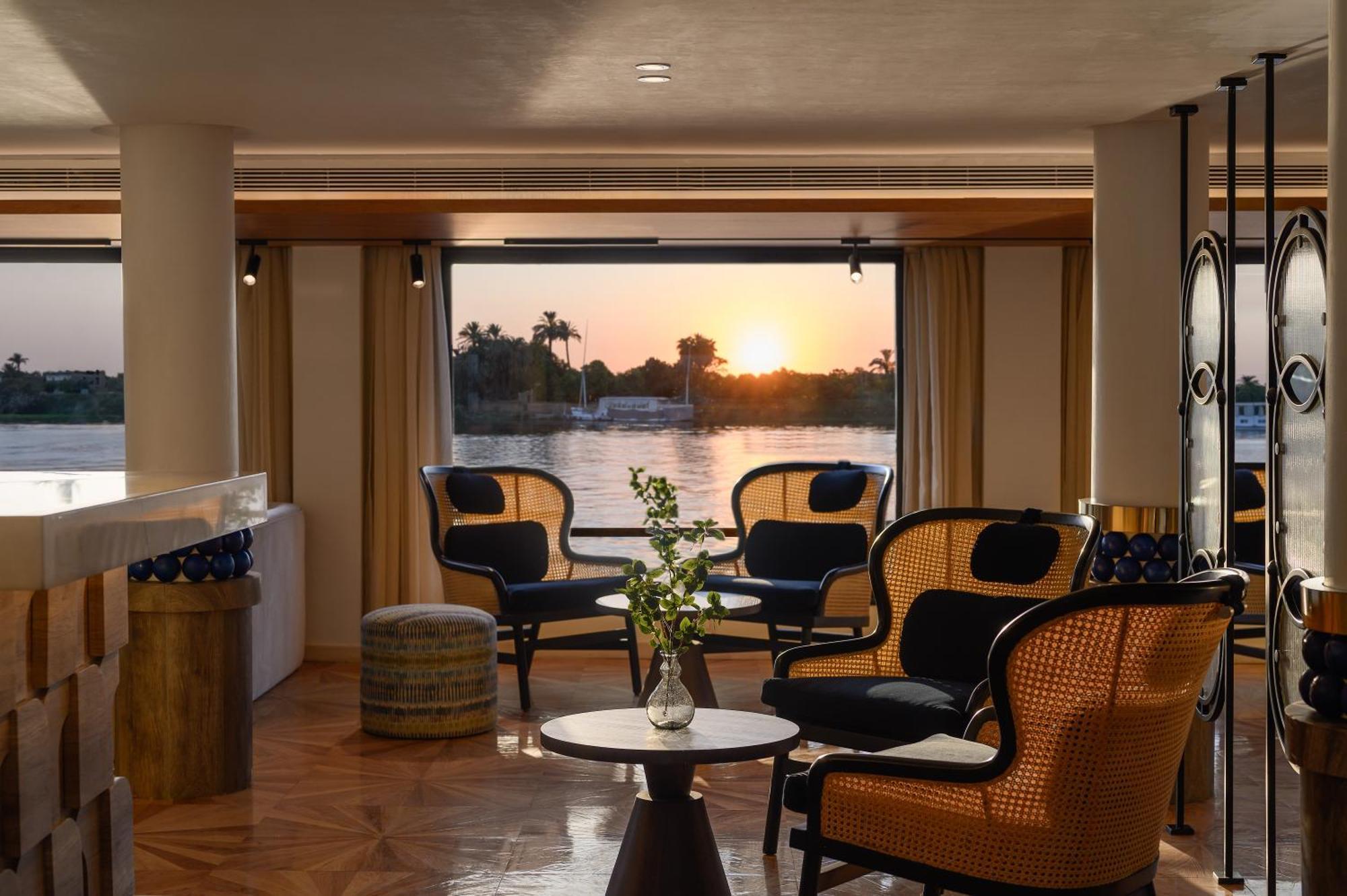 Soleil Nile Cruise - Every Monday From Luxor For 4 & 7 Nights, And Every Friday From Aswan For 3 & 7 Nights Εξωτερικό φωτογραφία