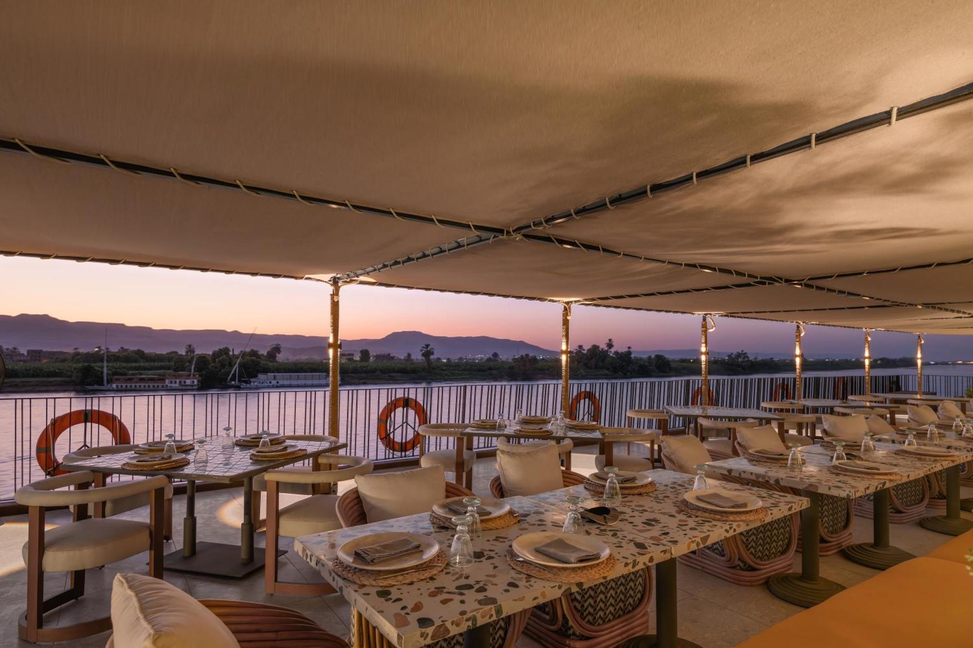 Soleil Nile Cruise - Every Monday From Luxor For 4 & 7 Nights, And Every Friday From Aswan For 3 & 7 Nights Εξωτερικό φωτογραφία