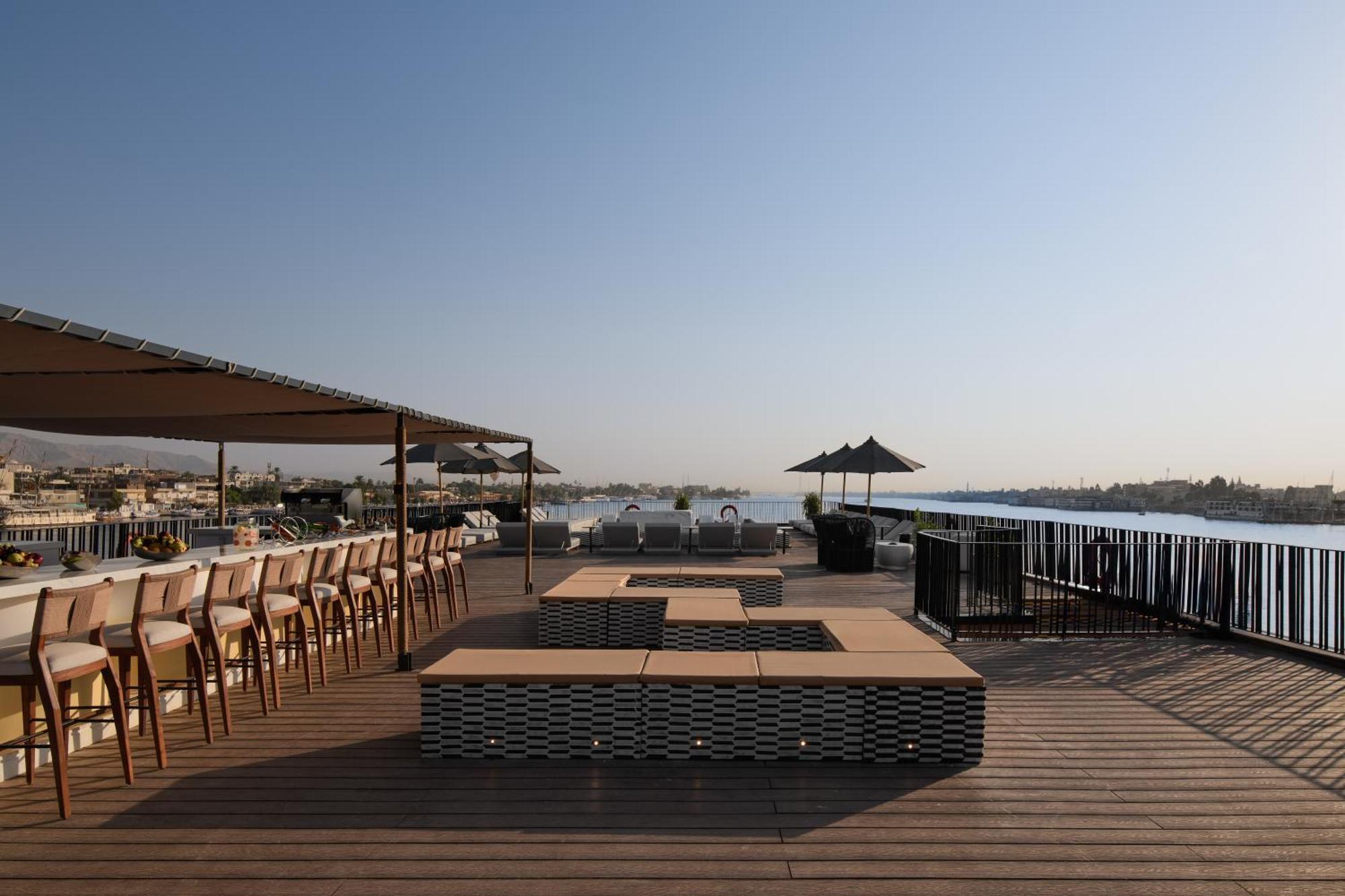 Soleil Nile Cruise - Every Monday From Luxor For 4 & 7 Nights, And Every Friday From Aswan For 3 & 7 Nights Εξωτερικό φωτογραφία